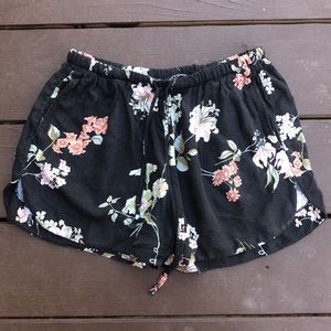 Brandy Melville Floral Short